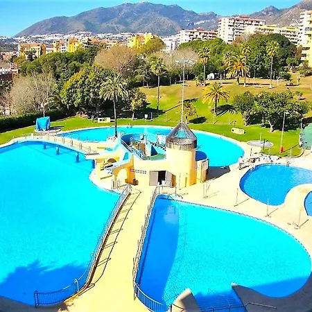 Apartment With Large Sunny Terrace Benalmadena